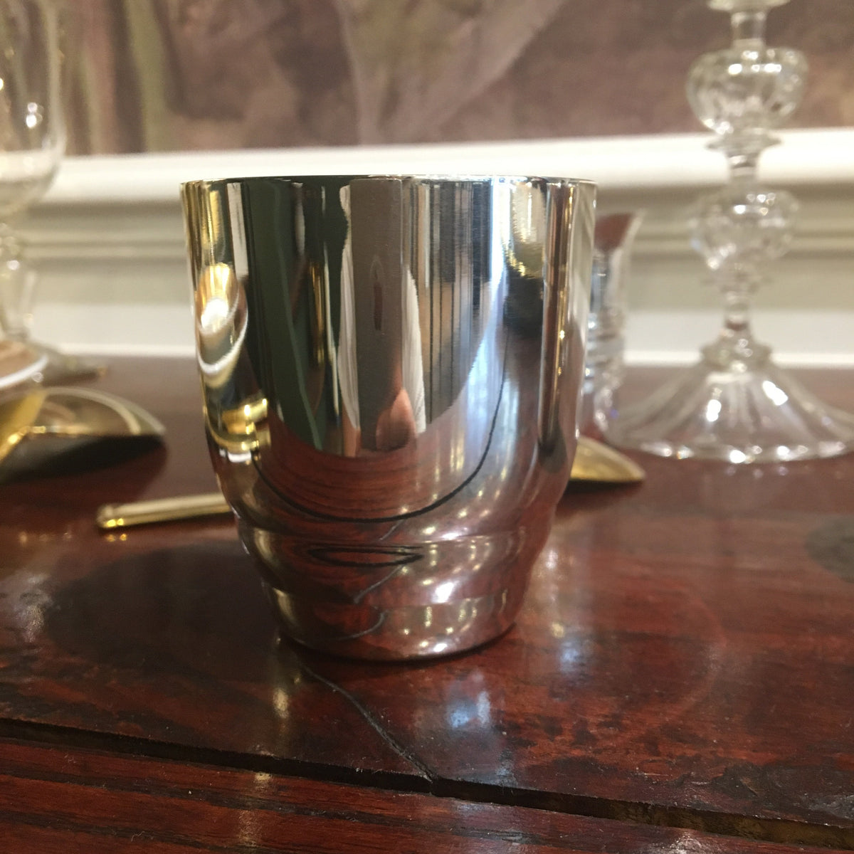 Timbale en métal argenté modèle Ulysse