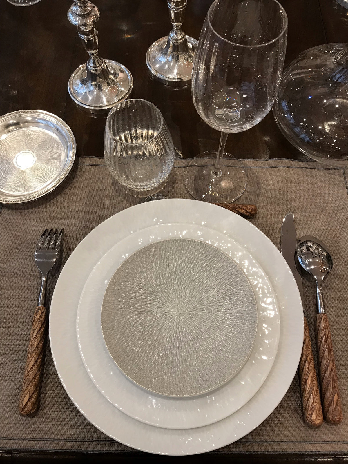 assiette chalet montagne table hiver