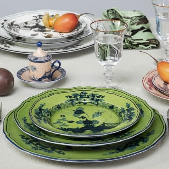 Oriente Italiano porcelain plate GINORI 1735