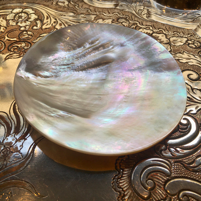 Mother-of-pearl plate PM