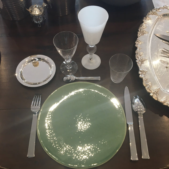 Green dinner plate