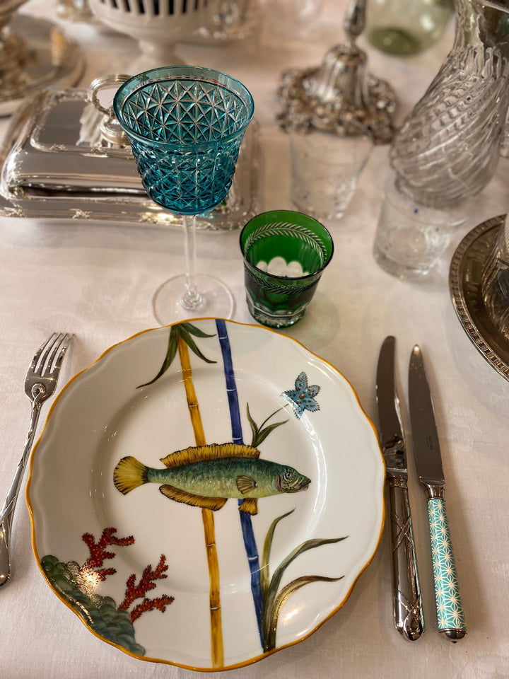 Assiette porcelaine peinte poisson 