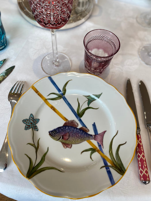 Assiette porcelaine peinte poisson