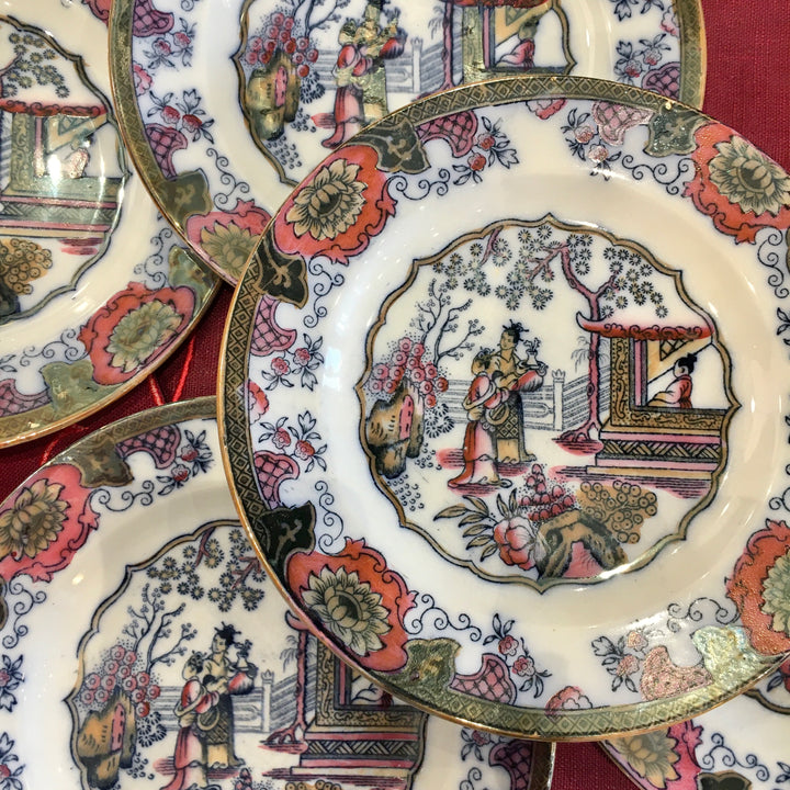 Assiettes à dessert chinoises roses