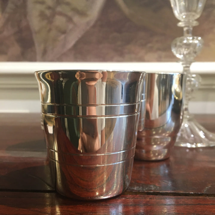 Timbale en métal argenté modèle Jules