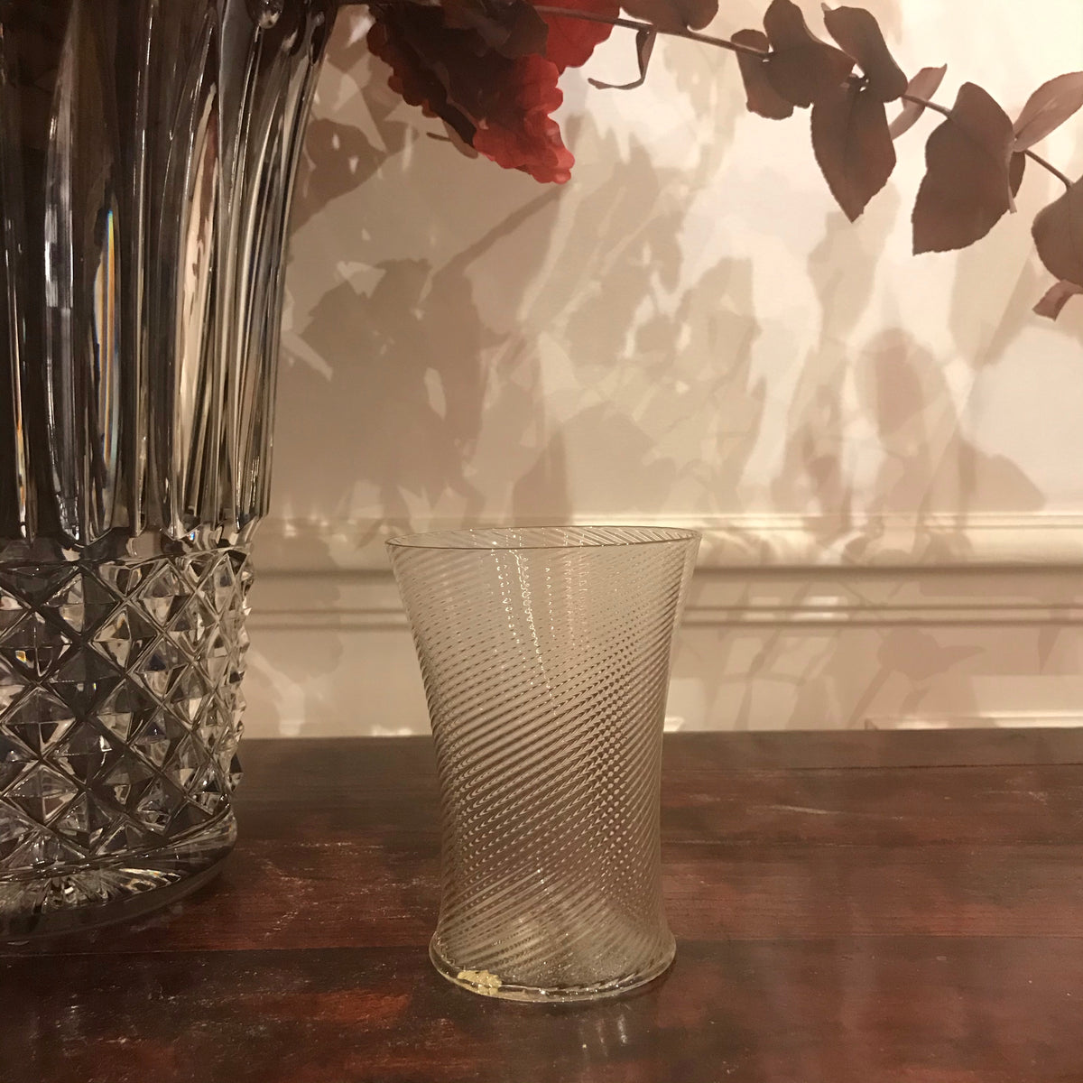 verre gobelet soufflé strié
