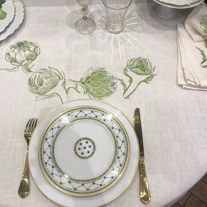 Nappe et 4 serviettes en lin brodé d’artichauts